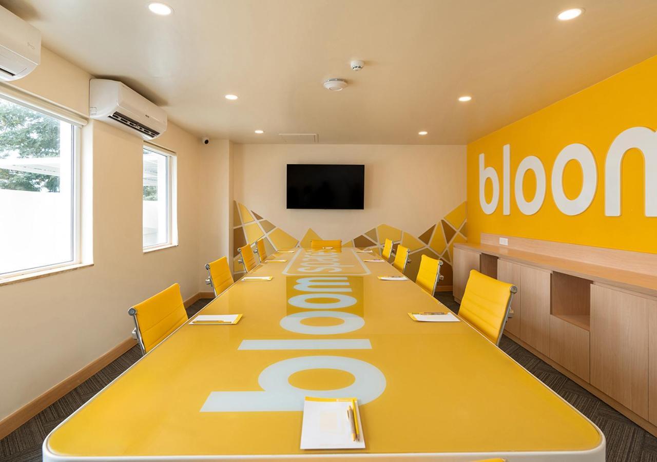 Bloom Hotel Financial District Hyderabad Ngoại thất bức ảnh